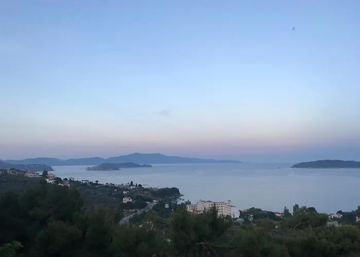 Andreas Village 아파트